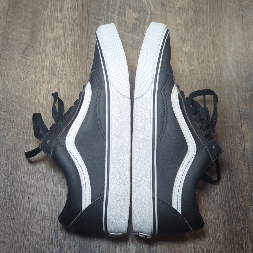 Vans Old Skool Men's 7.5 Women's 9 Black White Low Top Skate Sneakers Classic - Picture 9 of 13